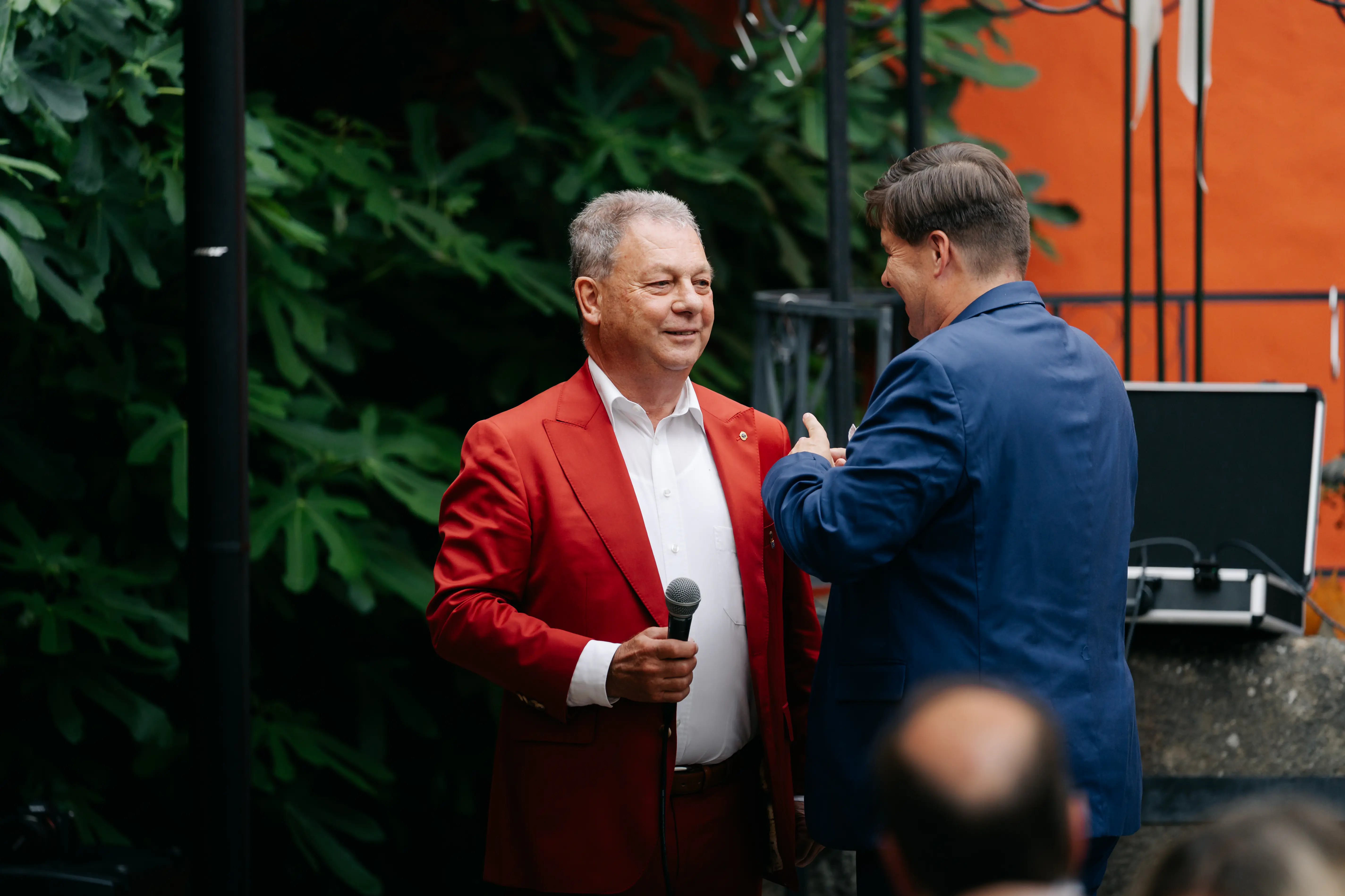 Professionelle Eventreportagen für Unternehmen – mit Blick für Menschen, Emotionen und Atmosphäre. 