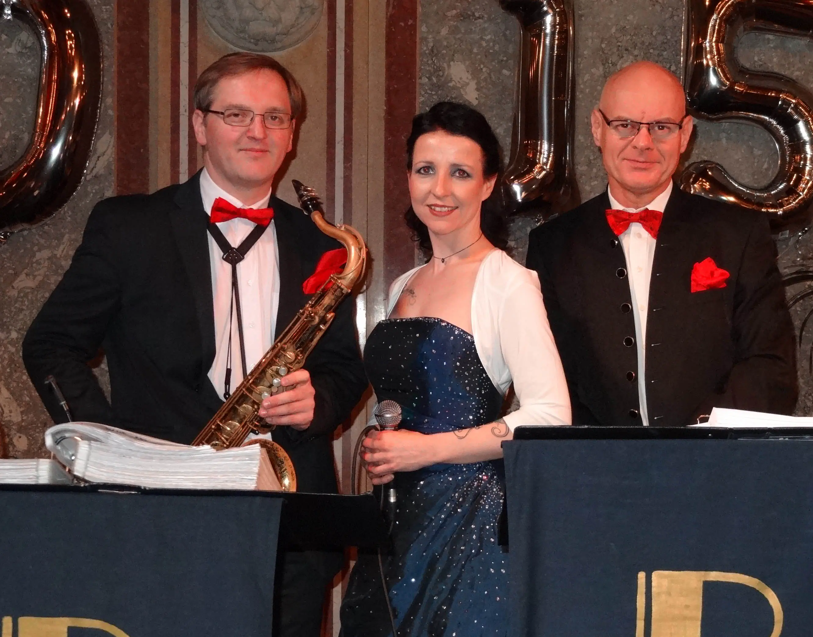 BALL, GALA Für Tanzveranstaltungen empfehlen wir Besetzungen ab Quartett oder Quintett aufwärts. Schulbälle! - Photo 12