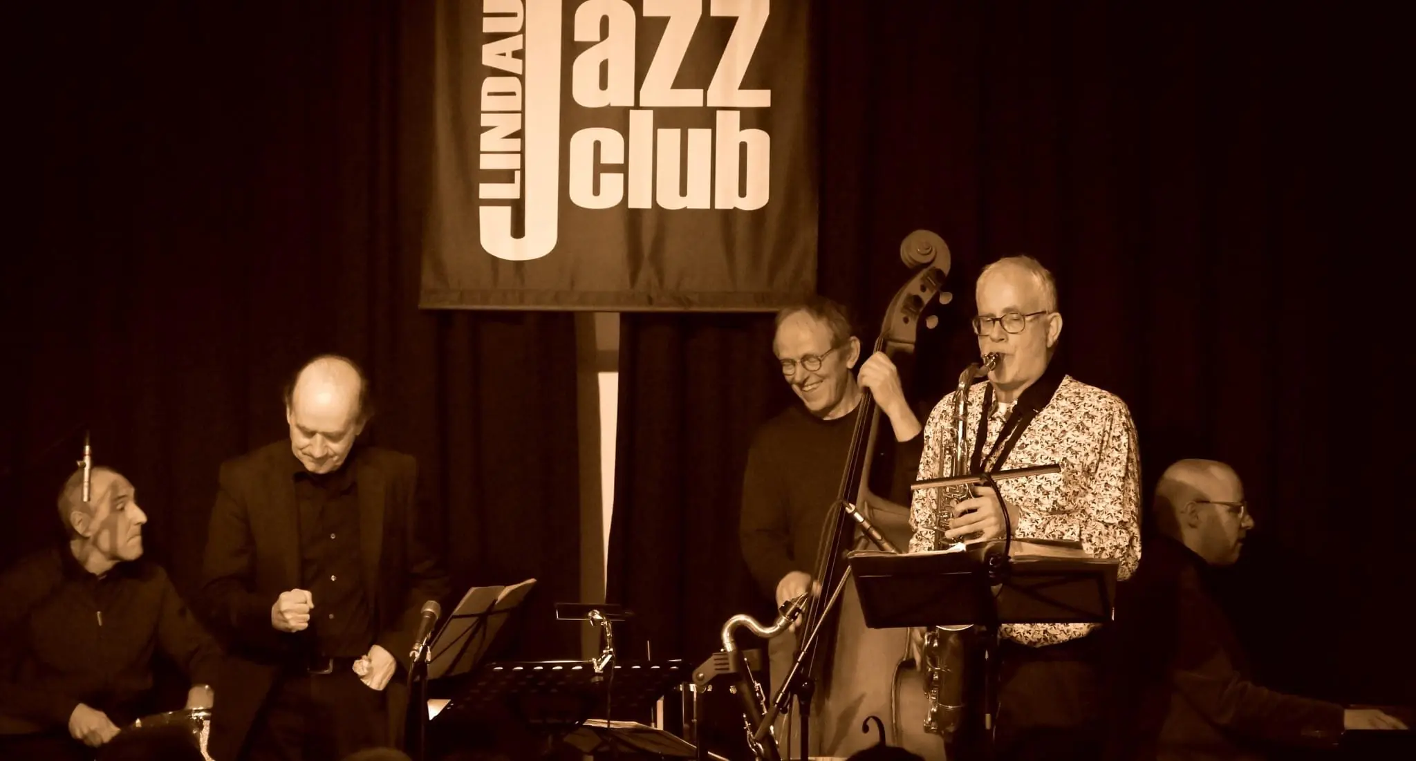 Barmusik - Smooth Jazz in verschiedenen Besetzungen vom Duo bis zum Quintett