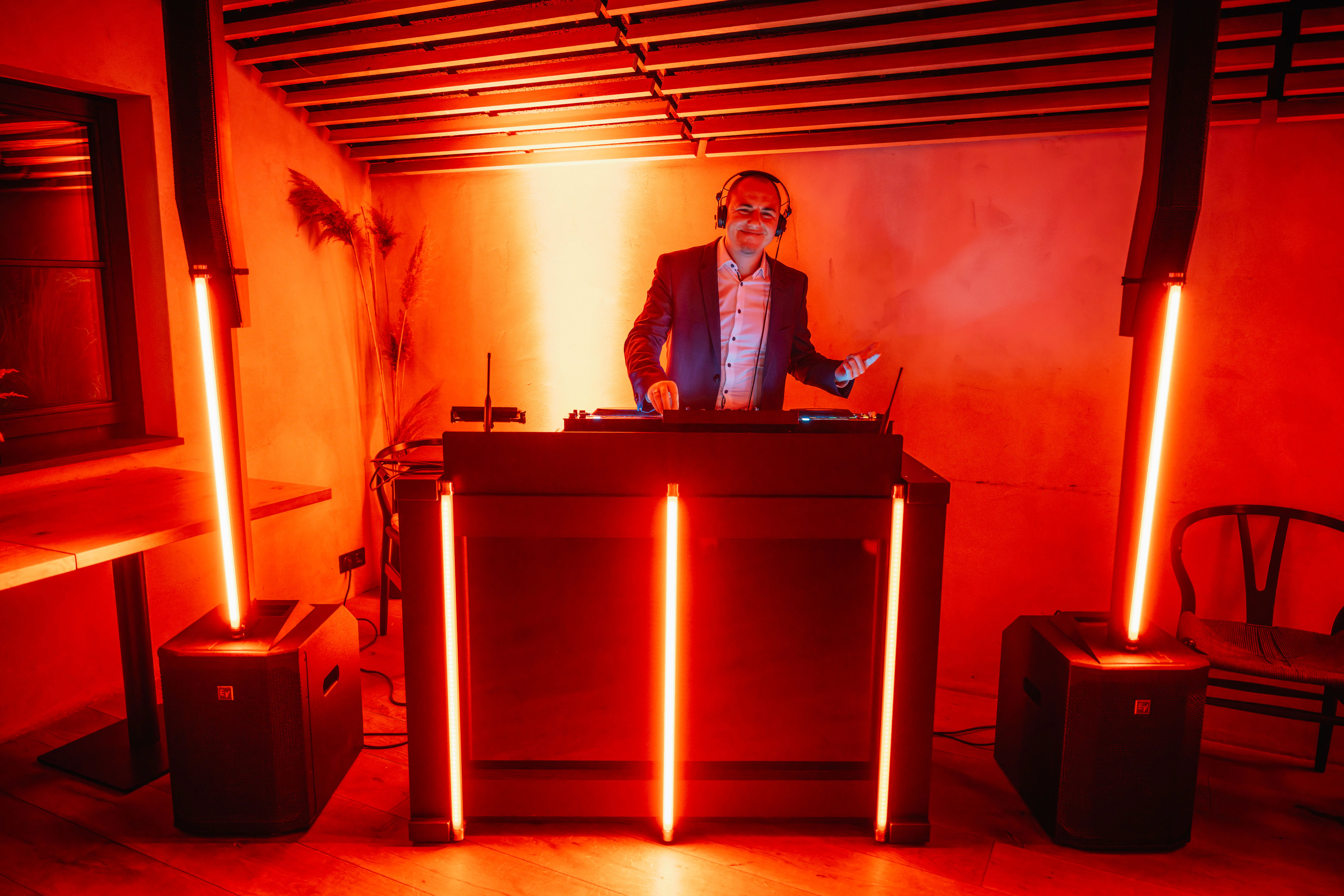 DJ Feer & Feel:on Event DJ